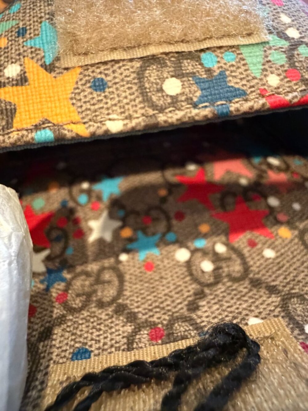 Gucci GG Supreme Star Print Diaper Bag / Messenger Bag - Picture 5 of 12